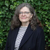 Ansprechpartnerin für die Stellenausschreibung